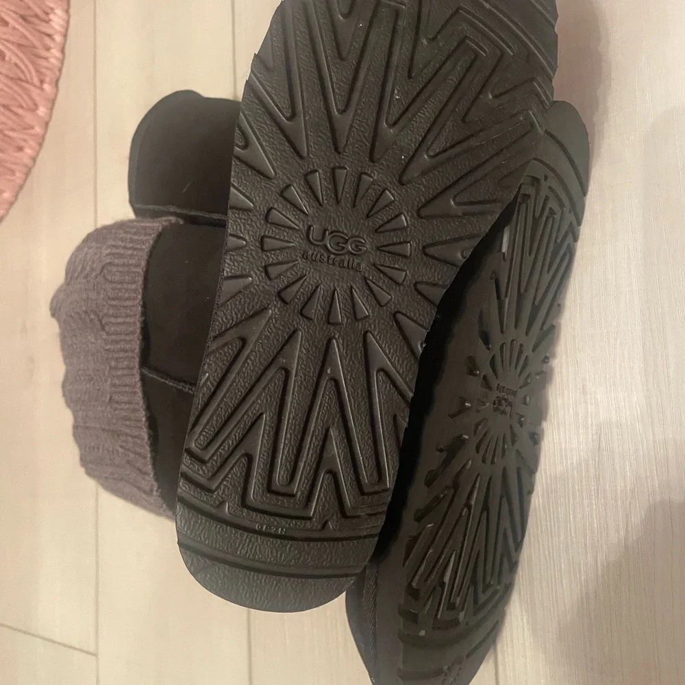 UGG size 8 Women's Black/Gray Tularosa Route Detachable Winter Boots New - Picture 4 of 5